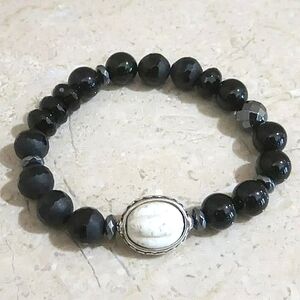 Silpada Blackboard Stretch Bracelet B3169